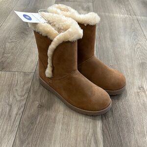 Target Universal Thread Brown Faux Fur Lined Boots